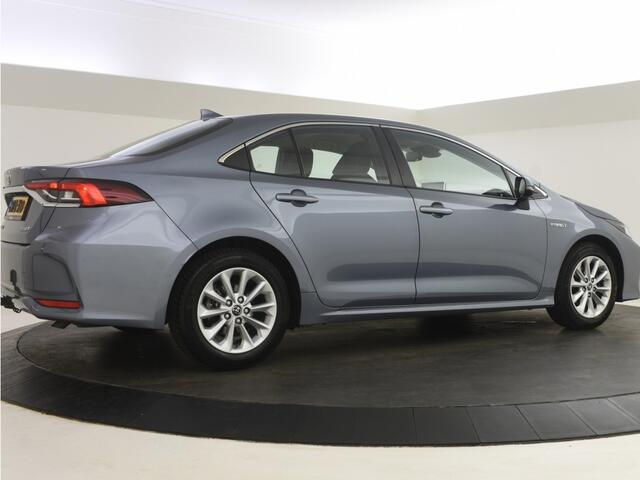 Toyota COROLLA 1.8 Hybrid Active | Navigatie | Trekhaak | Apple & Android Carpl