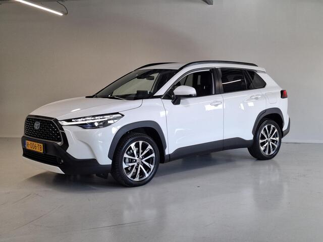 Toyota COROLLA Cross 2.0 Hybrid First Edition | PDC V+A | BSM | Trekhaak | Half-leder | Elektr. klep |