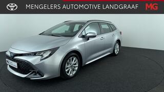toyota-corolla-touring-sports-hybri