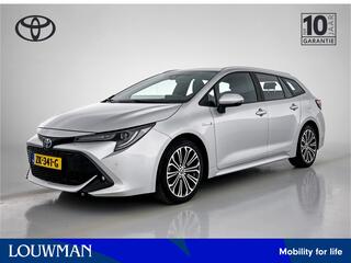 toyota-corolla-touring-sports-1.8-h