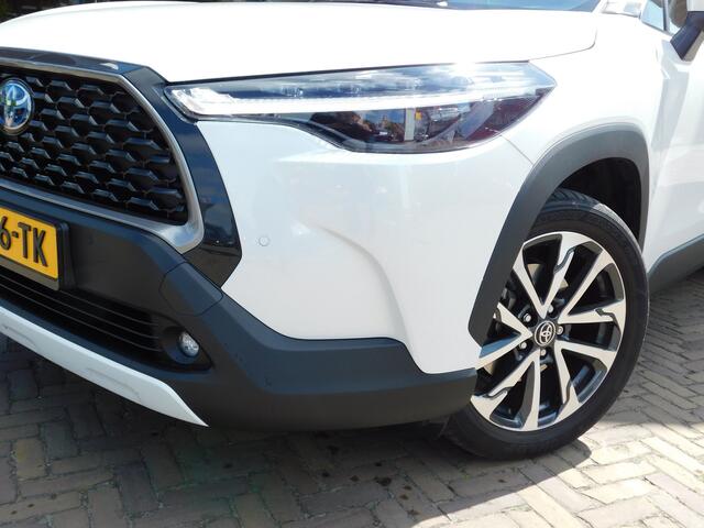 Toyota COROLLA Cross Hybrid 140 Style