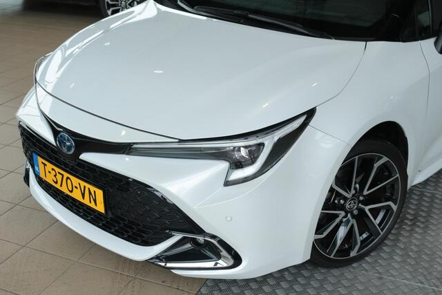 Toyota COROLLA Touring Sports Hybrid 200 Premium, Pano-dak, Trekhaak, JBL