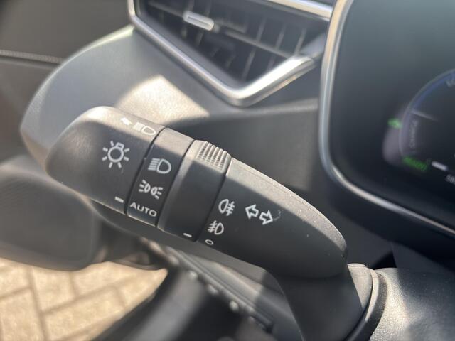 Toyota COROLLA Touring Sports 1.8 Hybrid First Edition BTW, Veel luxe en rijcomfort