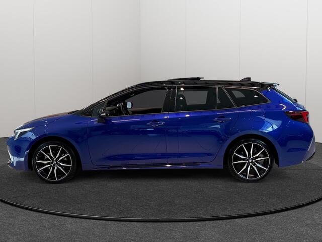 Toyota COROLLA Touring Sports Hybrid 200 Business GR Sport Plus | Leder sport interieur | Navi | carplay/android | 18"LM velgen | stoelverwarming | Trekhaak afneembaar |