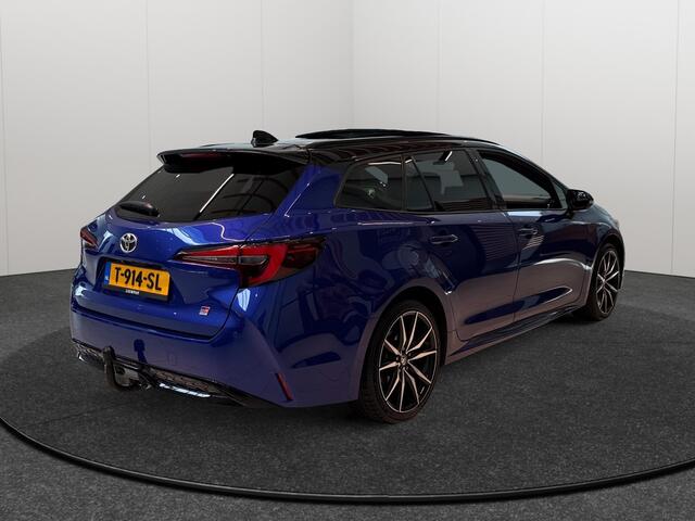 Toyota COROLLA Touring Sports Hybrid 200 Business GR Sport Plus | Leder sport interieur | Navi | carplay/android | 18"LM velgen | stoelverwarming | Trekhaak afneembaar |
