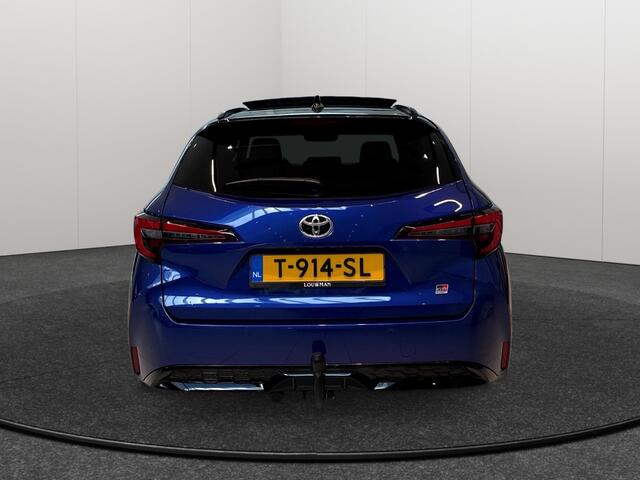 Toyota COROLLA Touring Sports Hybrid 200 Business GR Sport Plus | Leder sport interieur | Navi | carplay/android | 18"LM velgen | stoelverwarming | Trekhaak afneembaar |