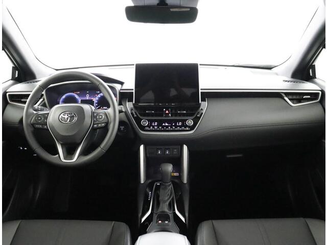 Toyota COROLLA Cross Hybrid 200 Style | Nieuw uit voorraad leverbaar! | 10 Jaar fabrieksgarantie! |