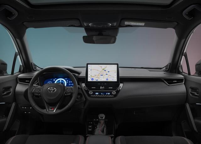 Toyota COROLLA Cross Hybrid 180 GR Sport **NIEUWE AUTO/ FACELIFT MODEL**