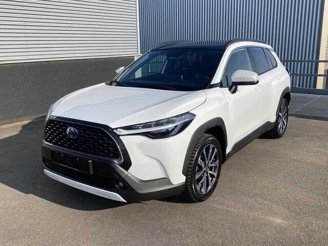 Toyota COROLLA Cross Hybrid 200 Executive edition | Panoramadak | Dodehoek detectie | Keyless | Apple CarPlay/Android Auto | Stoelverwarming | Elektr. bedienbare achterklep |