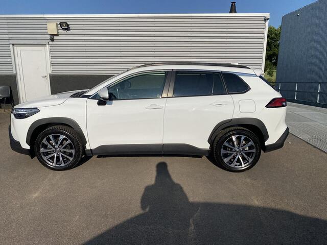 Toyota COROLLA Cross Hybrid 200 Executive edition | Panoramadak | Dodehoek detectie | Keyless | Apple CarPlay/Android Auto | Stoelverwarming | Elektr. bedienbare achterklep |