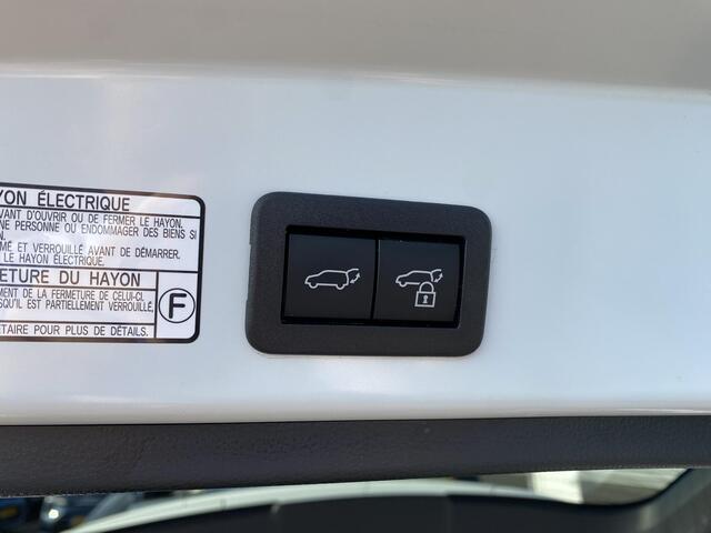 Toyota COROLLA Cross Hybrid 200 Executive edition | Panoramadak | Dodehoek detectie | Keyless | Apple CarPlay/Android Auto | Stoelverwarming | Elektr. bedienbare achterklep |