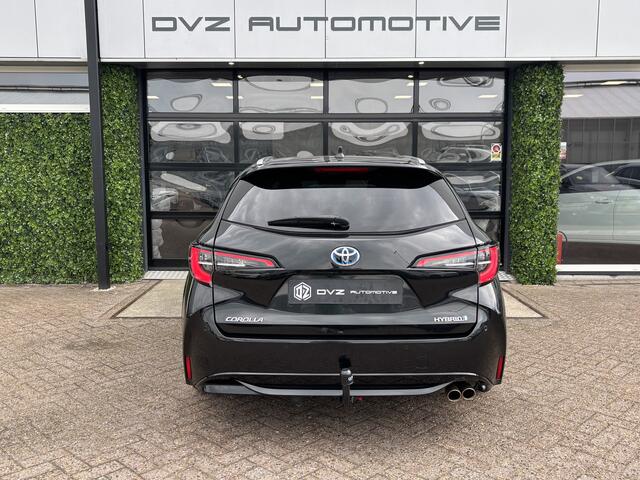 Toyota COROLLA Touring Sports 1.8 Hybrid TeamNL | ACC | Dodehoek | Carplay | Trekhaak |