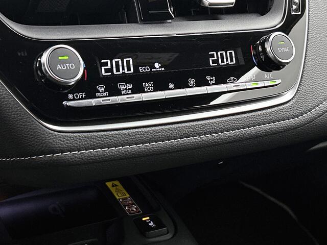 Toyota COROLLA Touring Sports Hybrid 140 Dynamic Blind Spot | Parkeersensoren voor + achter | Stuurwielverwarming | Stoelverwarming