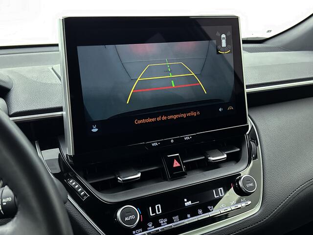 Toyota COROLLA Cross Hybrid 140 Style