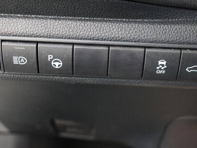 Toyota COROLLA Touring Sports 2.0 Hybrid Premium I Navigatie I Leder I Elektrisch Glazen Schuif/Kanteldak I Camera I JBL | Head-up | Elektrische achterklep | Dodehoekdetectie