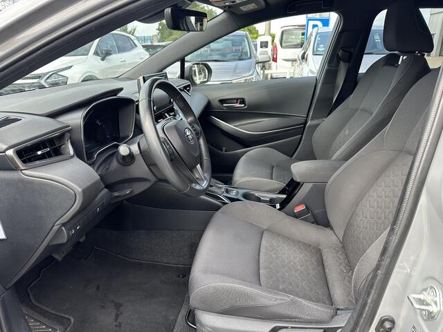 Toyota COROLLA Touring Sports 1.8 Hybrid Business Plus