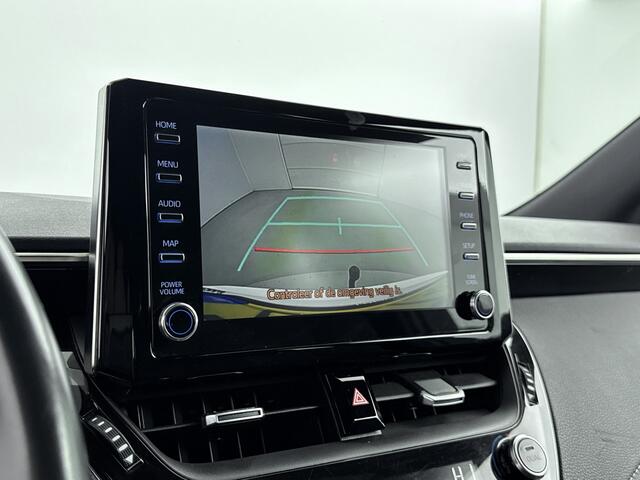 Toyota COROLLA Touring Sports 1.8 Hybrid Active | Trekhaak | NL-Auto | Apple Carplay /- Android Auto | Navigatie |