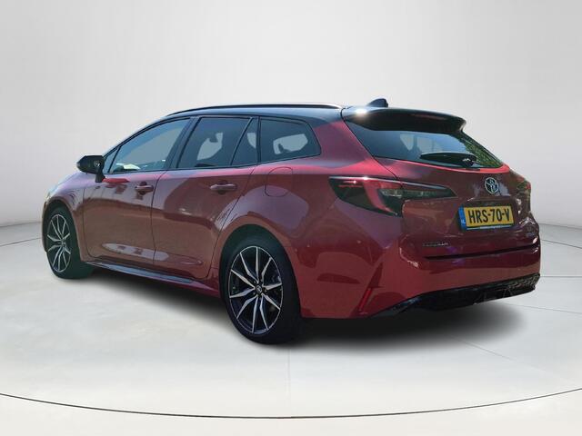Toyota COROLLA Touring Sports Hybrid 200 GR Sport Plus | Electr. achterklep | Stoel- + stuuverwarming | Head up display | Carplay |