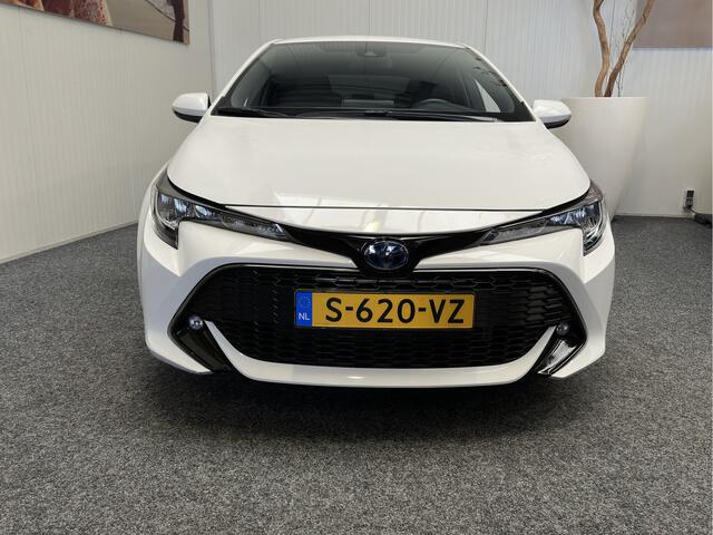 Toyota COROLLA 1.8 HYBRID CRUISE CONTROL CLIMATE CONTROL RIJSTROOKSENSOREN BLUETOOTH TELEFOON ACHTERUITRIJCAMERA ZEER MOOI ! 3010
