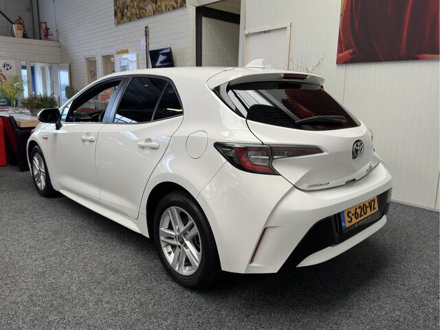 Toyota COROLLA 1.8 HYBRID CRUISE CONTROL CLIMATE CONTROL RIJSTROOKSENSOREN BLUETOOTH TELEFOON ACHTERUITRIJCAMERA ZEER MOOI ! 3010