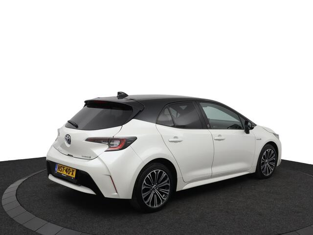 Toyota COROLLA 1.8 Hybrid Bi Tone Plus | Stoel stuur en voorruitverwarming | Parkeercamera | Keyless start |