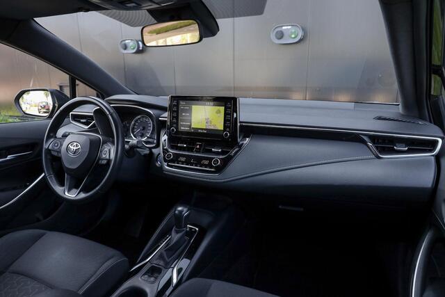 Toyota COROLLA 1.8 Hybrid Business ? LED ? ACC ? Carplay