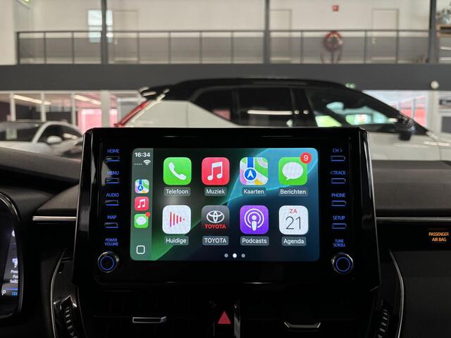 Toyota COROLLA 1.8 Hybrid Business ? LED ? ACC ? Carplay