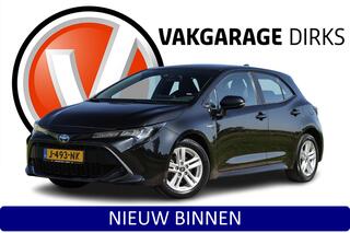 toyota-corolla-1.8-hybrid-business-