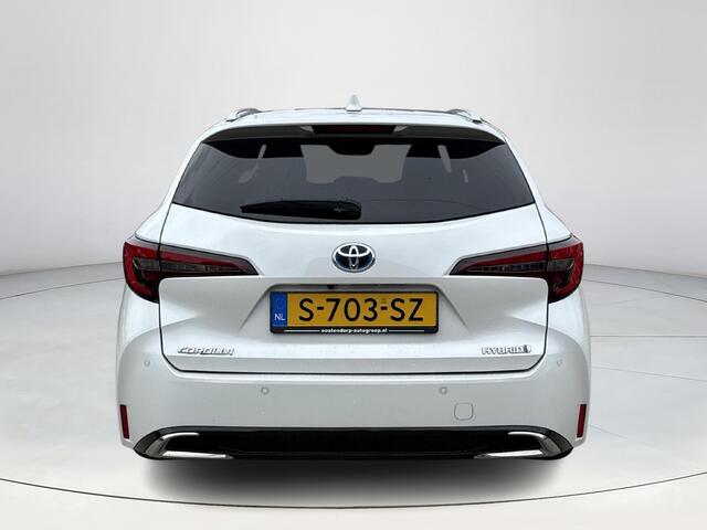 Toyota COROLLA Touring Sports 1.8 Hybrid First Edition **MODELJAAR 2023/ NAVIGATIE/ STOELVERWARMING**