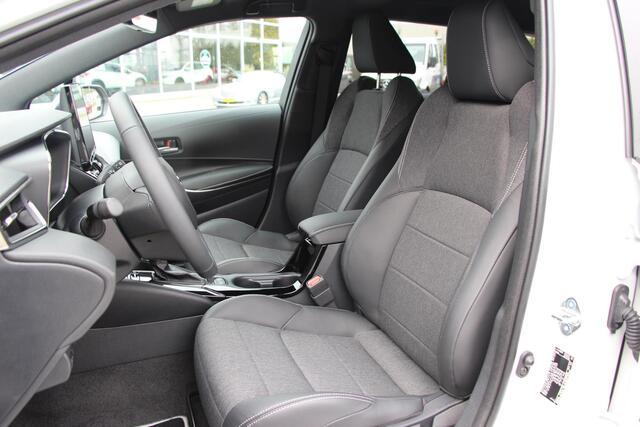 Toyota COROLLA Touring Sports 1.8 Hybrid First Edition **MODELJAAR 2023/ NAVIGATIE/ STOELVERWARMING**
