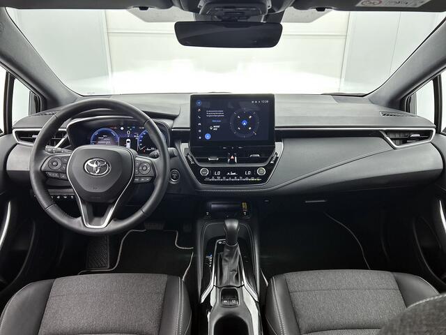 Toyota COROLLA Touring Sports 1.8 Hybrid Style | Navigatie | Stuur- en Stoelverwarming | Elektrische Achterklep |