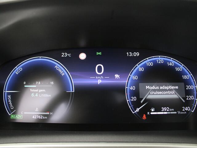 Toyota COROLLA Cross 2.0 High Power Hybrid First Edition Panoramadak | Dodehoek | Stuur- en Stoelverwarming
