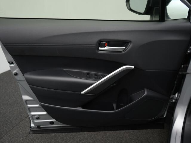 Toyota COROLLA Cross 2.0 High Power Hybrid First Edition | Trekhaak | 1e Eigenaar | NL auto |