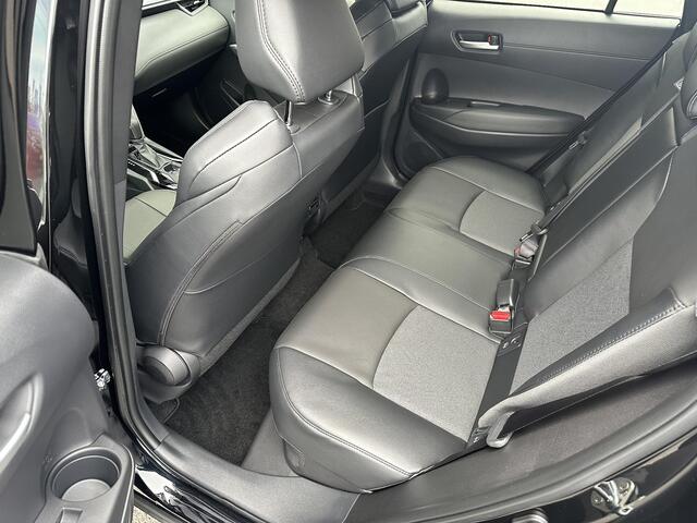 Toyota COROLLA Cross 2.0 High Power Hybrid Style NIEUW! Direct leverbaar! ¤ 1500,- inruilpremie!!
