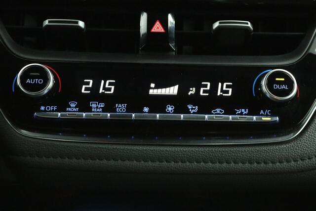 Toyota COROLLA Touring Sports 2.0 Hybrid Business GR-Sport | Trekhaak | Camera | Navigatie | Apple Carplay | Sensoren |