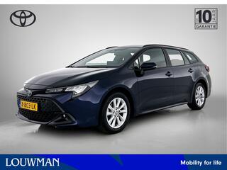 toyota-corolla-touring-sports-hybri