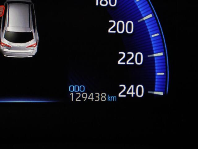 Toyota COROLLA Touring Sports 1.8 Hybrid First Edition Bi-Tone