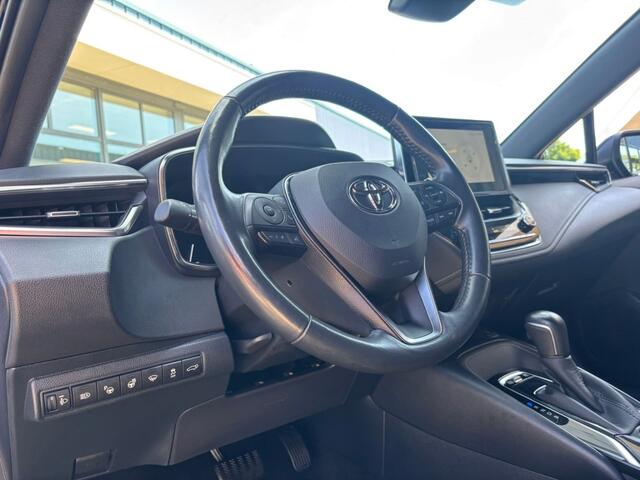 Toyota COROLLA 1.8 HYBRID 122PK SPORTS AUTOMAAT NAVI PDC SMART SAFETY+