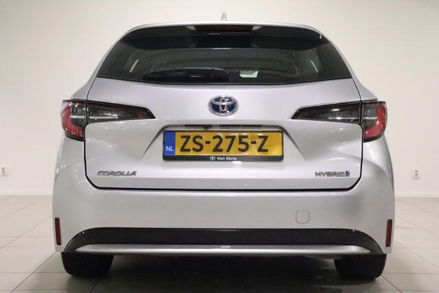Toyota COROLLA Touring Sports 1.8 Hybrid First Edition, 17" Lm velgen, Apple Carplay/Android Auto, NAVI, Climate & Cruise control!