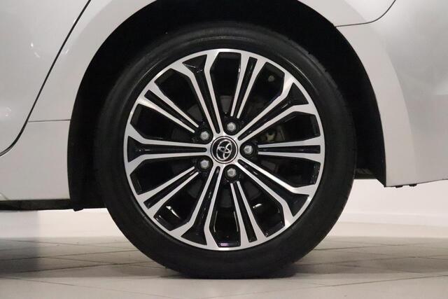 Toyota COROLLA Touring Sports 1.8 Hybrid First Edition, 17" Lm velgen, Apple Carplay/Android Auto, NAVI, Climate & Cruise control!