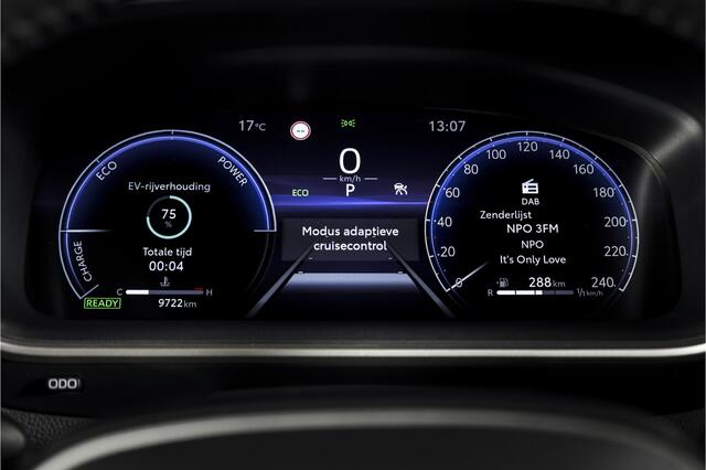Toyota COROLLA Cross Hybrid 140 Style | Dig. Cockpit | Adapt. Cruise | Stoel+-Stuurverw. | Trekhaak | PDC | Camera | NAV+App. Connect | Elek. Klep | ECC | LM 18" |