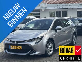 toyota-corolla-touring-sports-hybri