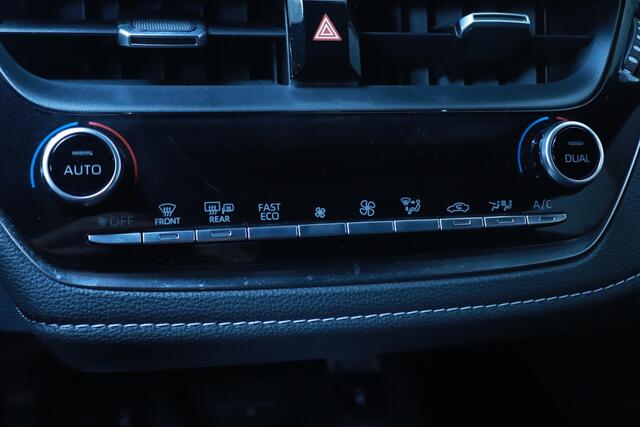 Toyota COROLLA Touring Sports 2.0 Hybrid Business Plus Clima/Navi/Camera/Trekhaak