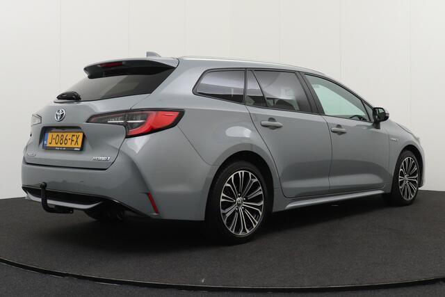Toyota COROLLA Touring Sports 2.0 Hybrid Business Plus Trekhaak Carplay Adapt. Cruise