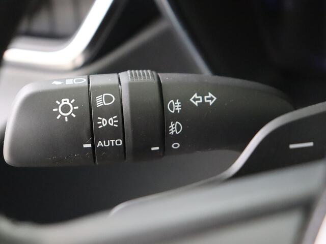 Toyota COROLLA Touring Sports 2.0 Hybrid Executive I Navigatie I Climate Control I Cruise Control I Camera I Stoelverwarming | LOUWMAN Onderhouden I Trekhaak I Keyless Entry/Start I