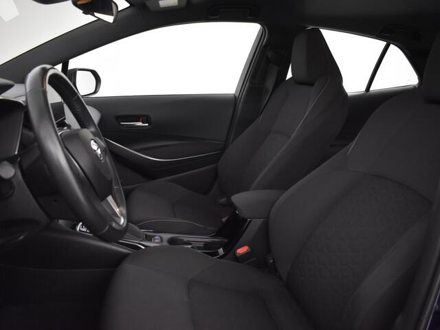 Toyota COROLLA Hybrid Active | Navigatie | NW All Seasons | Camera