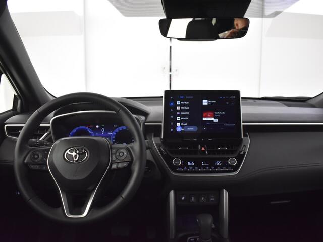 Toyota COROLLA Hybrid 200 Style | Parkeersensoren V+A | BLS | Stuur en Stoelver