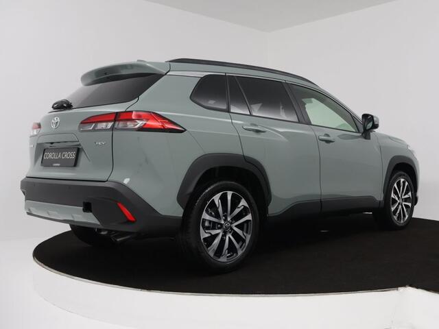 Toyota COROLLA Cross Hybrid 200 Style | Voorraad auto snel rijden |