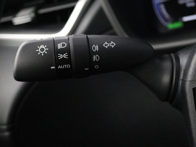 Toyota COROLLA Cross Hybrid 200 Style | Voorraad auto snel rijden |