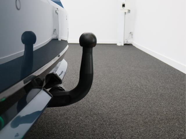 Toyota COROLLA Touring Sports 1.8 Hybrid Business Intro/ lage km/ compleet!